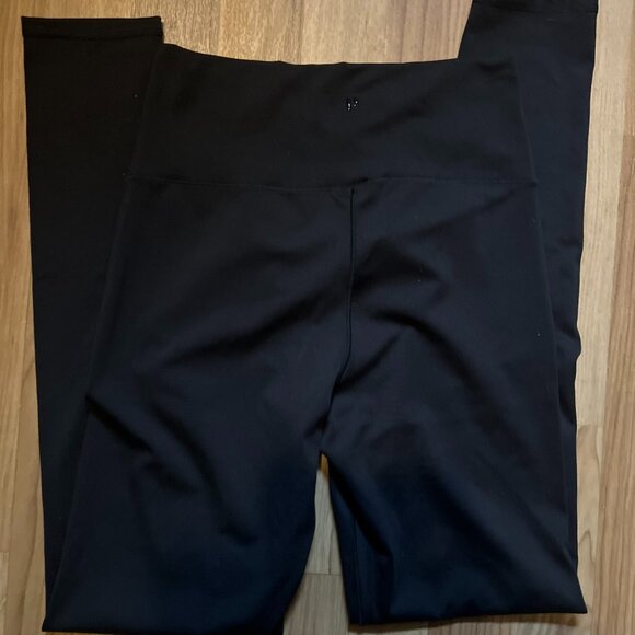 Women's Black Crossover PacSun Leggings - Picture 3 of 3